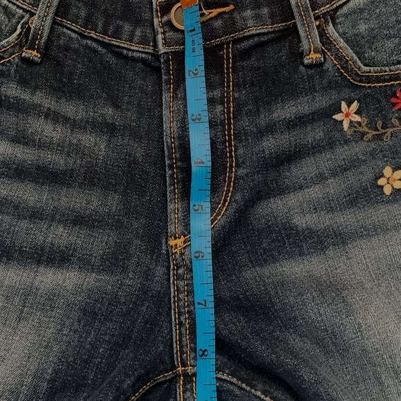 Driftwood Kelly Embroidered Jeans•Medium Wash Denim•Sz. 28•EUC - Picture 13 of 15